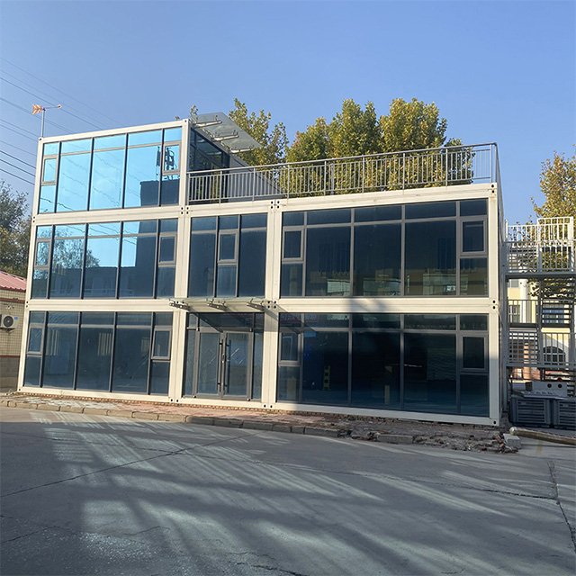 Effortless Assembly: Luxurious Flat Pack Container Retreats