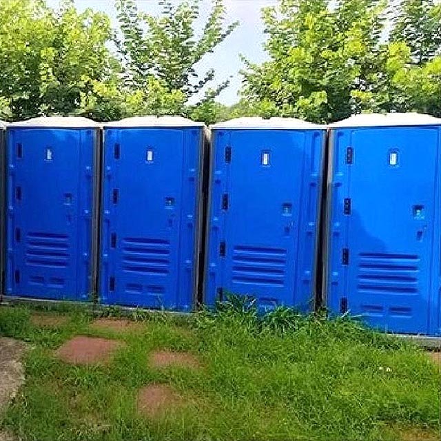 Portable Sanitation Solution: Premium Mobile Toilet for Any Event